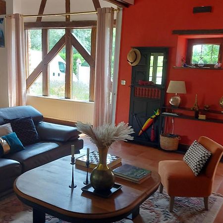 Bed and Breakfast Les 3 Roses Anjouin Esterno foto