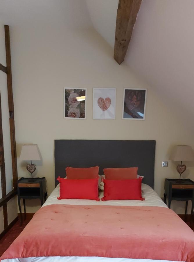 Bed and Breakfast Les 3 Roses Anjouin Esterno foto